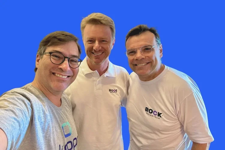 Ricardo Toledo, da Akropoli, Carlos Formigari e Elinton Bobrik, da Rock Encantech | Foto: Divulgação Ricardo Toledo, da Akropoli, Carlos Formigari e Elinton Bobrik, da Rock Encantech | Foto: Divulgação
