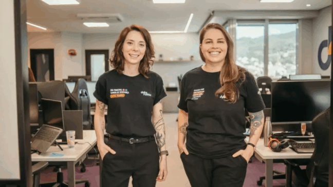 As sócias Thais Nolasco (E) e Rafaela Helbing que avançam com negócio que limita fraudes financeiras (Foto: Divulgação)

